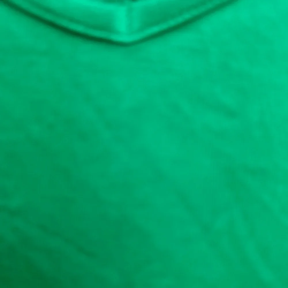 Kelly green Maurice’s 24/7 t-shirt, new with tags! - Picture 4 of 6